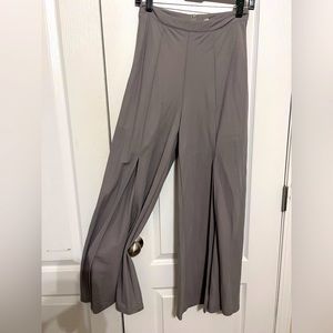 Pixi + Ivy Wide Leg Pants